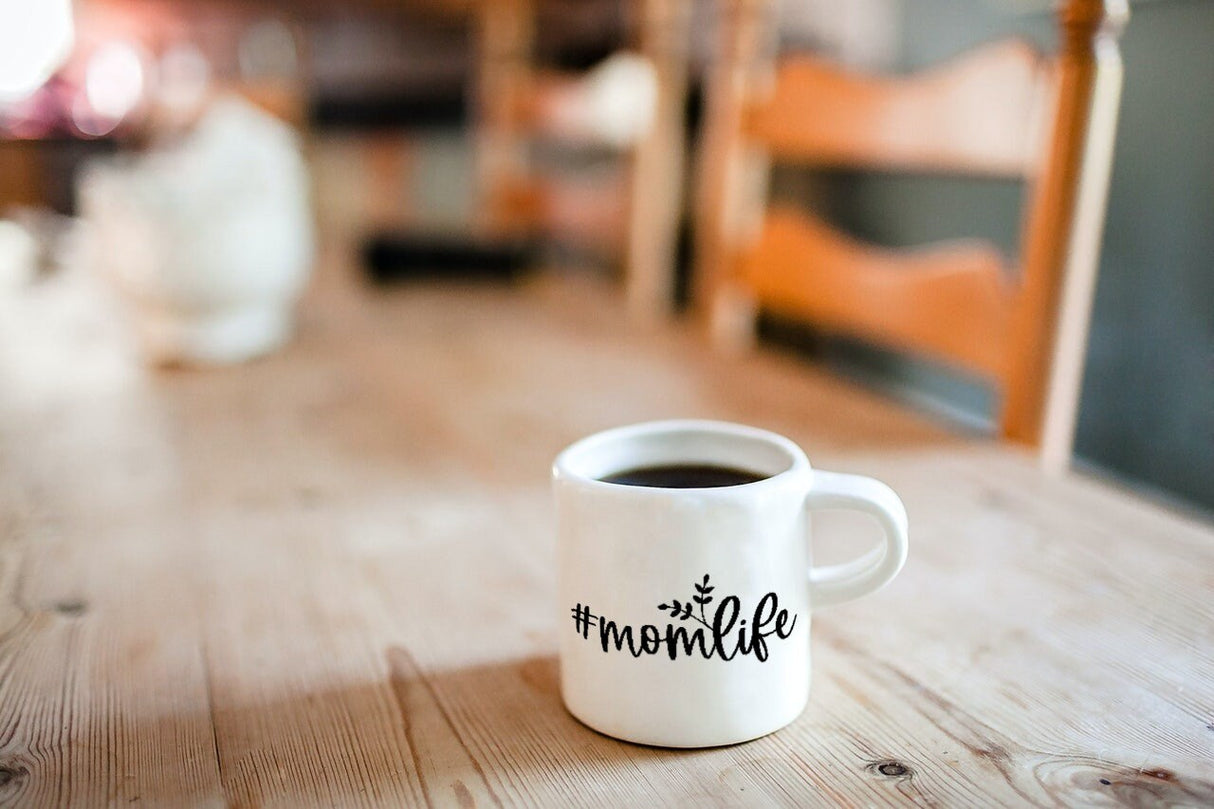 Hashtag #Momlife SVG Cut File